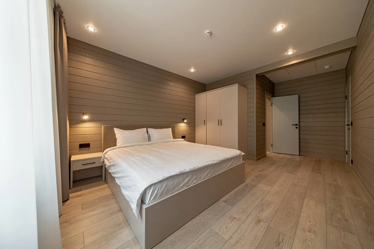 interior bedroom 1