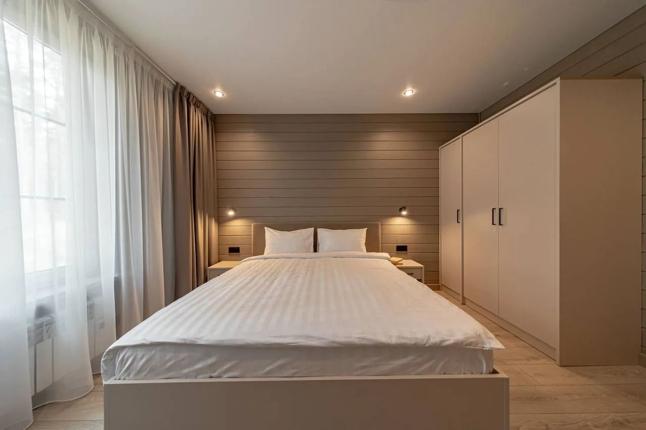 interior bedroom 3