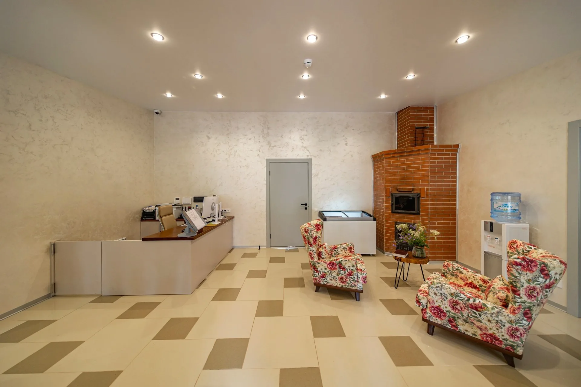 reception lobby 1